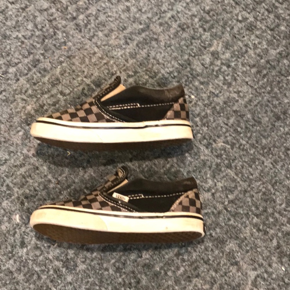 Toddler Vans checkered slip on size 7